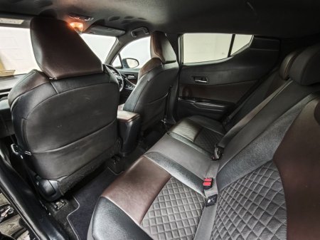 2018 Toyota C-HR 1.8 Excel CVT Automatic, Reversing camera €18,695 thumbnail