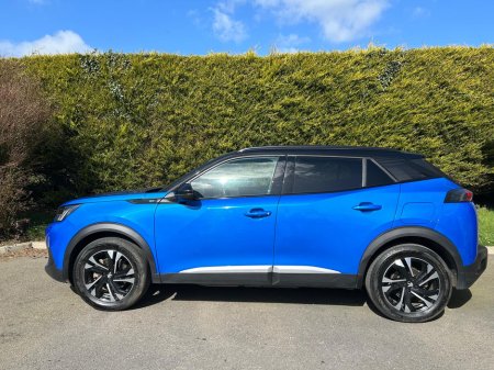 2023 Peugeot 2008 - thumbnail 4