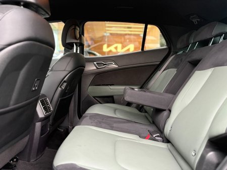 2025 Kia Sportage 1.6 Hybrid K3 €42,995 thumbnail