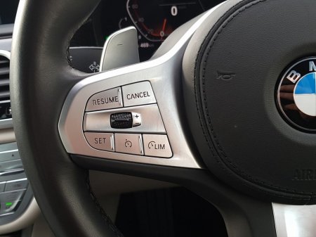 2020 BMW 7 Series 730d M Sport thumbnail