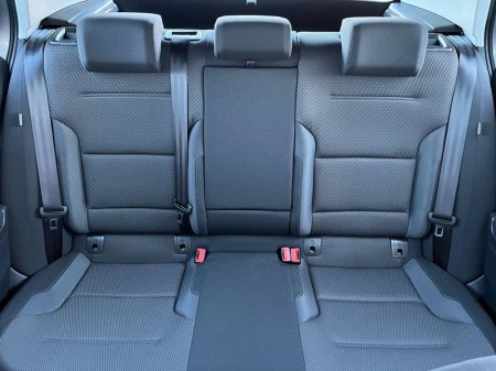 2015 Volkswagen Golf - thumbnail 12