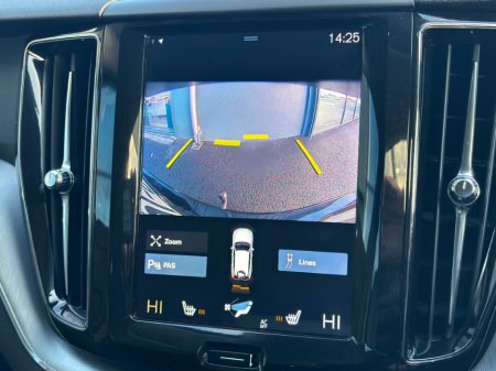 2018 Volvo XC60 D4 Momentum Auto €24,995 thumbnail