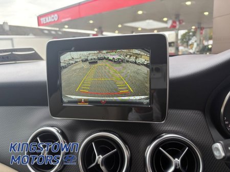 2019 Mercedes-Benz GLA Class 180 Style 5DR Auto €24,950 thumbnail