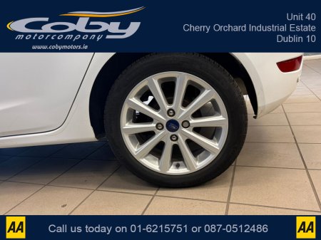 2017 Ford Fiesta - thumbnail 15