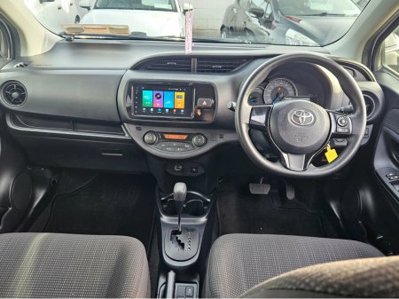 2020 Toyota Vitz - thumbnail 8