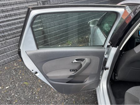 2012 Volkswagen Polo 1.2 TSI AUTO €7,995 thumbnail