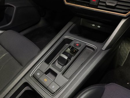 2023 Cupra Formentor E-hybrid 204HP DSG 5DR Auto €30,950 thumbnail