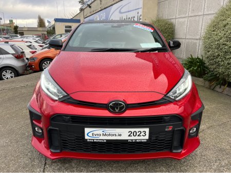 2023 Toyota Yaris GR RS AUTOMATIC 1.5 PETROL //HEAD UP DISPLAY//KEYLESS ENTRY//HEATED SEATS AND STEERING WHEEL//REVERSE CAMERA// €29,950