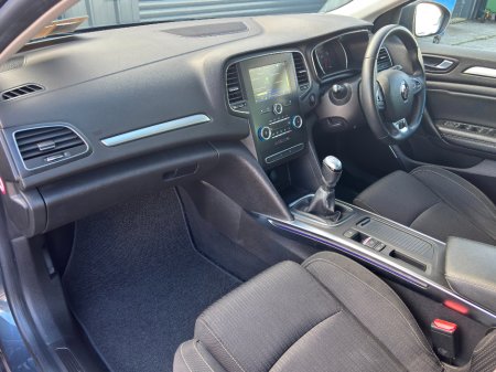 2020 Renault Megane - photo 6