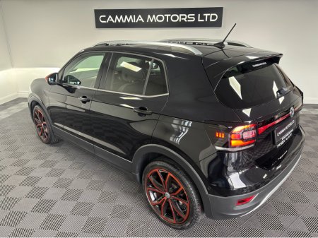 2020 Volkswagen T-Cross - view 4