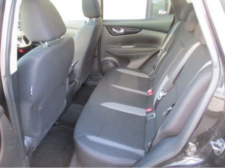 2018 Nissan Qashqai - thumbnail 12