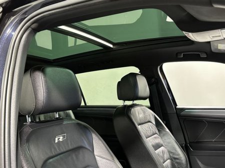 2020 Volkswagen Tiguan - thumbnail 12