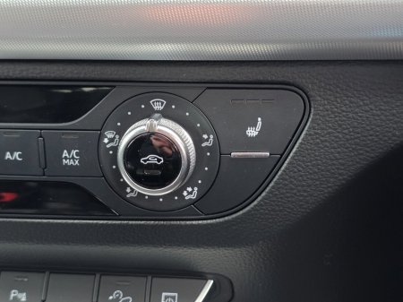 2018 Audi Q5 2.0TDI 150 SE €25,990 thumbnail