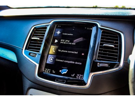 2021 Volvo XC90 RECHARGE PHEV T8 (390hp) R-Design AWD €49,995 thumbnail