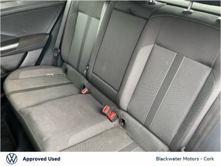 2023 Volkswagen T-Roc 1.0TSI 110BHP LIFE WITH REAR VIEW CAMERA €28,995 thumbnail