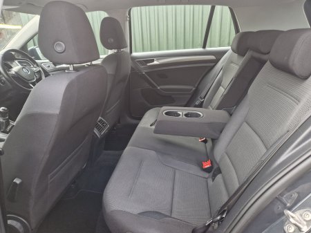 2013 Volkswagen Golf - thumbnail 15