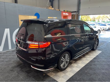 2018 Honda Odyssey - thumbnail 2