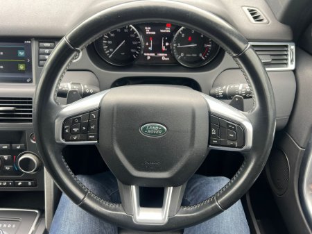 2016 Land Rover Discovery Sport 2.0 TD4 AUTO SE €16,950 thumbnail