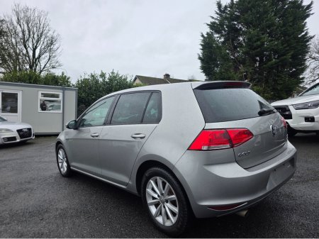 2016 Volkswagen Golf 1.2 TSI HIGHLINE ALL STAR EDITION - REVERSE CAMERA - ALLOYS - STUNNING CAR - LOW TAX BAND €14,450 thumbnail