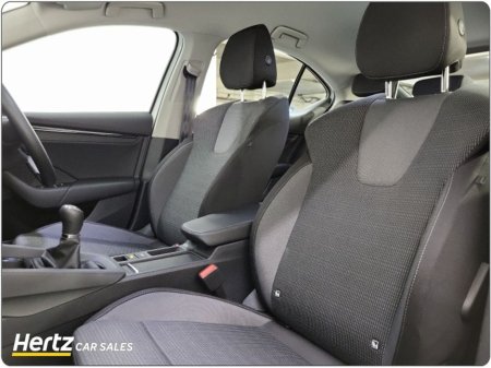 2024 Skoda Octavia AMBITION 2.0TDI Diesel Manual €29,945