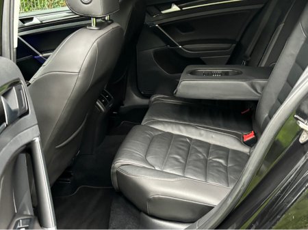 2017 Volkswagen Golf HIGHLINE 1.6 TDI MANUAL 5SPEED 110HP 5DR €13,450 thumbnail