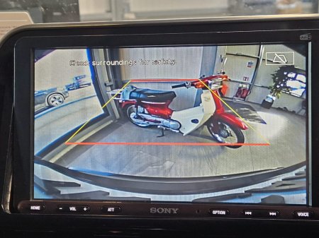 2018 Toyota C-HR - thumbnail 14