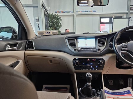 2016 Hyundai Tucson 1.7 D Executive thumbnail