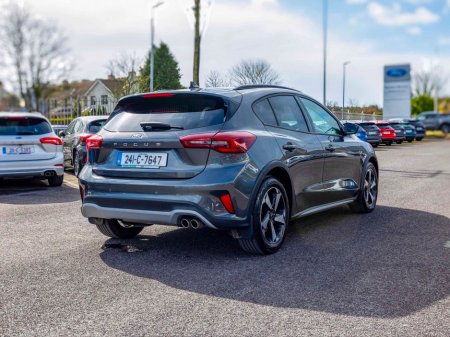 2024 Ford Focus - thumbnail 17