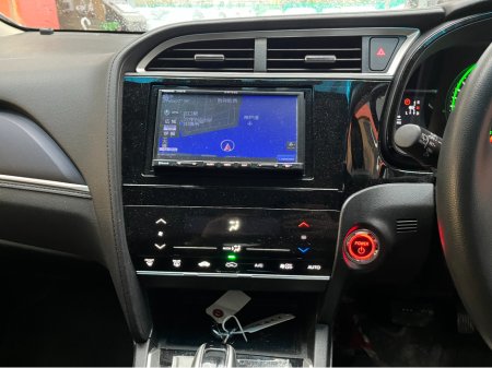 2022 Honda Shuttle €17950 2022 HONDA SHUTTLE HYBRID SENSING 2.0 AUTOMATIC / CRUISE CONTROL / REVERSE CAMERA / ELECTRIC SEATS / AUTOMATIC DOORS €17,950 thumbnail