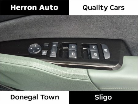 2024 Kia Sportage - thumbnail 5