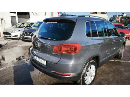 2015 Volkswagen Tiguan - thumbnail 6