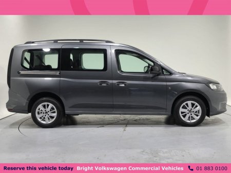 2026 Volkswagen Caddy Maxi Life Life 122BHP DSG 7 Seats €58,930 thumbnail