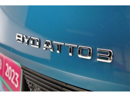 2023 BYD ATTO 3 ATTO 3 DESIGN *BI-TONE LEATHER*EL.SUNROOF*360 PAN CAMERA* €25,890 thumbnail