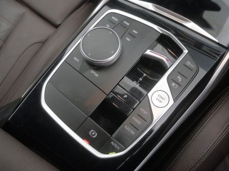 2024 BMW 3 Series 330e M Sport Saloon €48,900 thumbnail