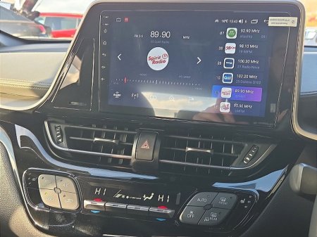 2020 Toyota C-HR - thumbnail 13