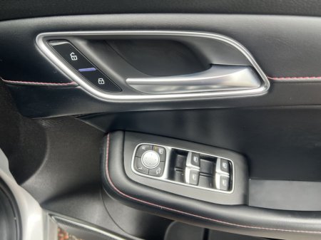 2023 MG HS Excite thumbnail