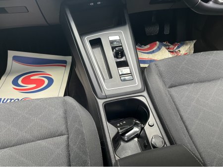 2021 Volkswagen Golf - thumbnail 16