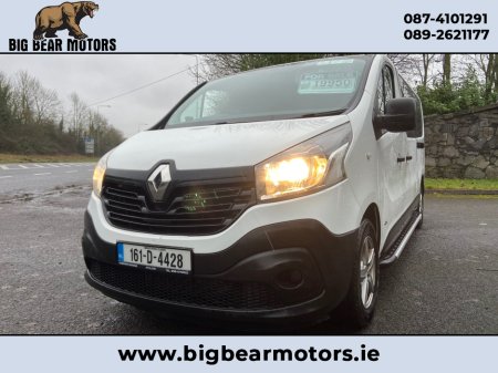 2016 Renault Trafic 9 Seat  Minibus 5 Door