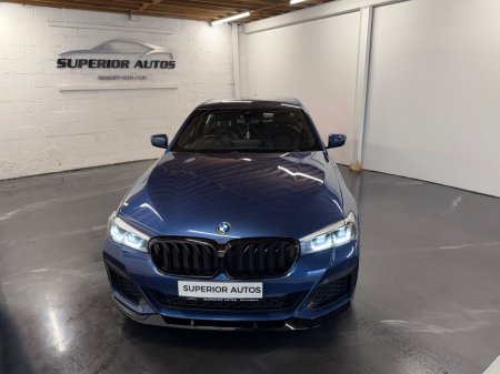 2022 BMW 5 Series  €40,995 thumbnail