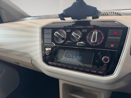 2017 Volkswagen up! - thumbnail 14