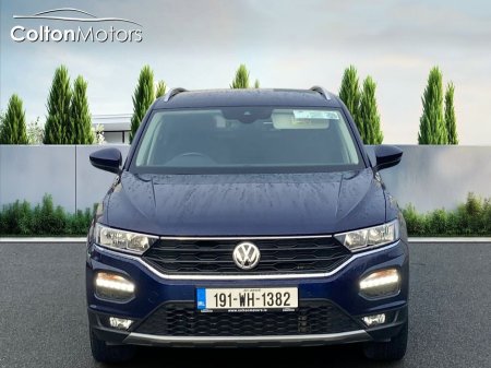 2019 Volkswagen T-Roc Design 1.6 TDi 115bhp €19,450 thumbnail