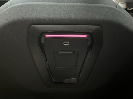 2024 BMW i5 2024 BMW I5 EDRIVE40 TOURING EXCELLENCE ELECTRIC AUTOMATIC / CRUISE CONTROL / 360° CAMERA / ELECTRIC MEMORY & HEATED SEATS / APPLE CARPLAY / PANORAMIC SUNROOF / PADDLE SHIFTERS / AMBIENT LIGHT thumbnail