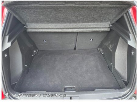 2021 Peugeot 2008 - thumbnail 11