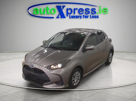 2021 Toyota Yaris - thumbnail 5