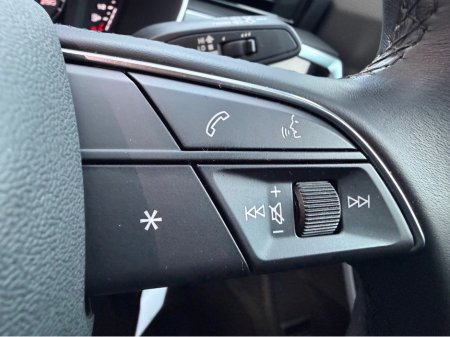 2022 Audi Q3 TECHNIK 45 TFSI E HYBRID//REVERSE CAMERA//IMMACULATE CONDITION//FINANCE PACKAGES//SIMI AND AA DEALER €34,900 thumbnail