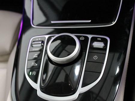 2018 Mercedes-Benz E Class - thumbnail 21