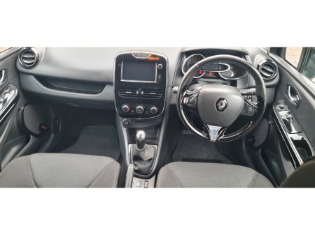 2014 Renault Clio 1.2 Petrol Dynamique MediaNav 75 bhp €6,900 thumbnail