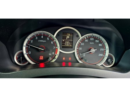 2013 Suzuki Swift - thumbnail 20