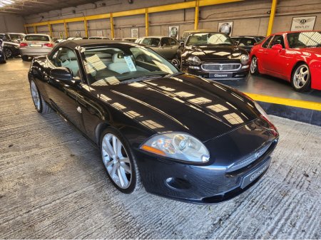 2006 Jaguar XK AUTO// STUNNING LOW MILEAGE EXAMPLE// FULL SERVICE HISTORY//FINISHED IN BLACK METALLIC WITH BEIGE LEATHER INTERIOR €24,950