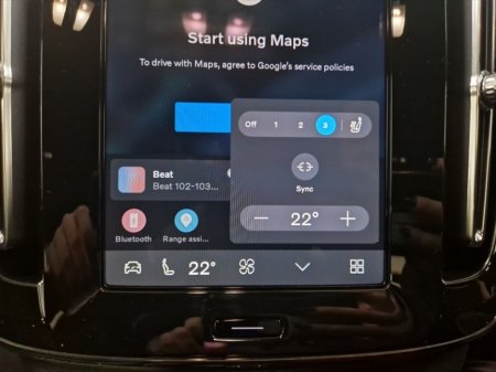 2026 Volvo EX40 Single Motor Core €45,950 thumbnail